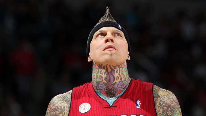 NBA每日最佳：东契奇战旧主轰35+11，布伦森37+5率队晋级（NBA今日之星：东契奇35+11挑落旧主，布伦森37+5领军晋级）