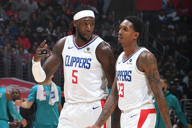 拜仁慕尼黑迎战里斯本竞技：欧冠小组赛终极对决（欧冠小组赛焦点战：拜仁慕尼黑对阵里斯本竞技）