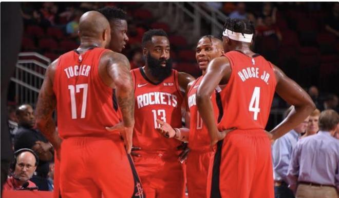 雷迪克：希望东契奇和勒布朗都能在对阵76人时回归阵容（雷迪克盼东契奇与詹姆斯战76人时复出）