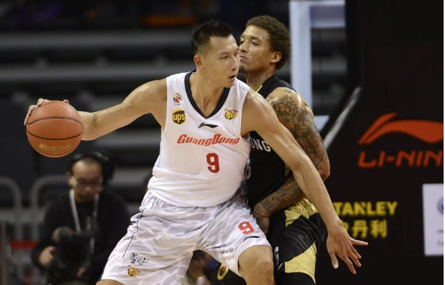 欧冠连续赛季进球纪录：本泽马、梅西连续18赛季进球第1（梅西、本泽马欧冠连续18季均有进球，并列纪录第一）