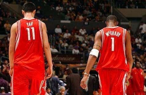 践行三亿人上冰雪 “冰超”联赛火爆进行中冰超联赛冰雪体育（助力三亿人上冰雪，冰超联赛火热进行中）